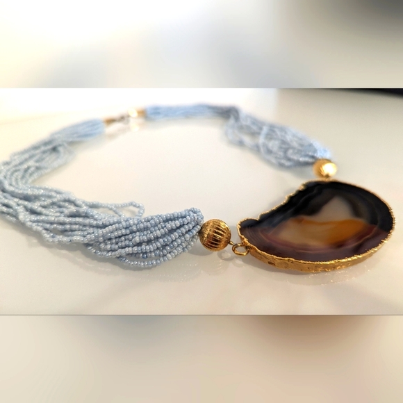 Gold edged brown Agathe slice / light blue bead necklace - Picture 5 of 5
